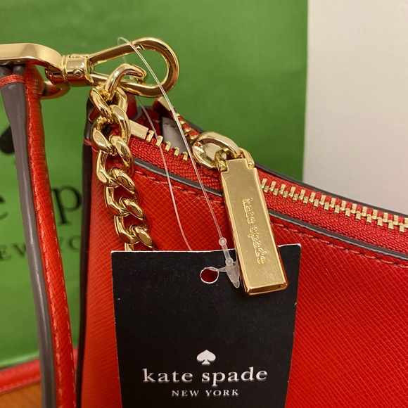 NWT Madison Convertible Medium Crossbody - Picture 5 of 12